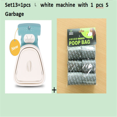 Pet Waste Cleaner – Foldable Dog Pooper Scooper with Bags